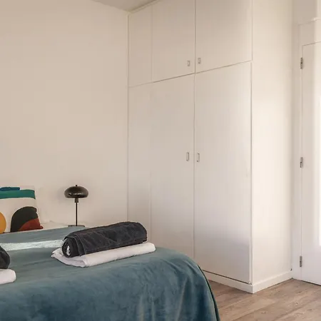 High View Apartment *