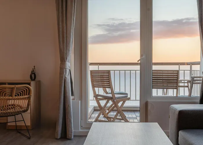 High View フンシャル